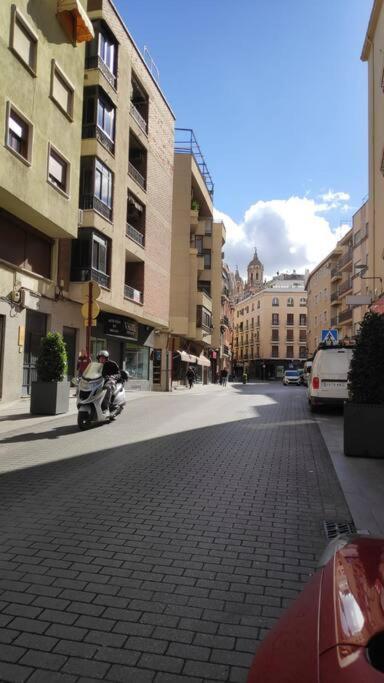 Duplex San Lorenzo 2 Parking Gratuitos Y Piscina Jaen Luaran gambar