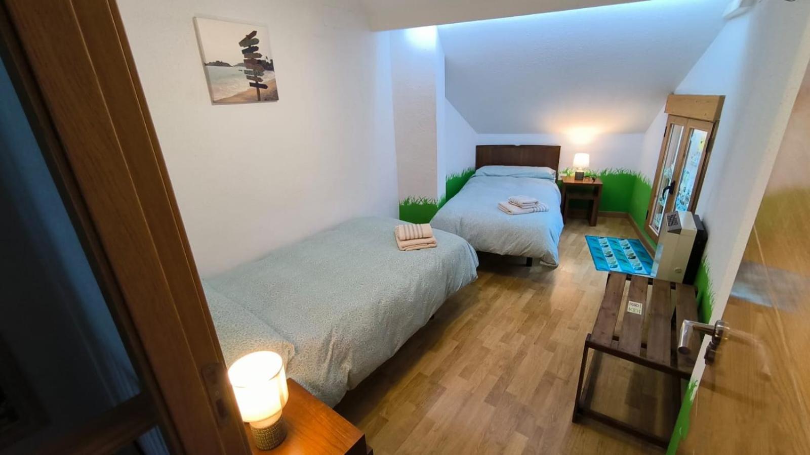 Duplex San Lorenzo 2 Parking Gratuitos Y Piscina Jaen Luaran gambar